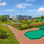 522, Seepark Apartment *