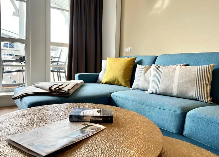 522, Seepark Apartment